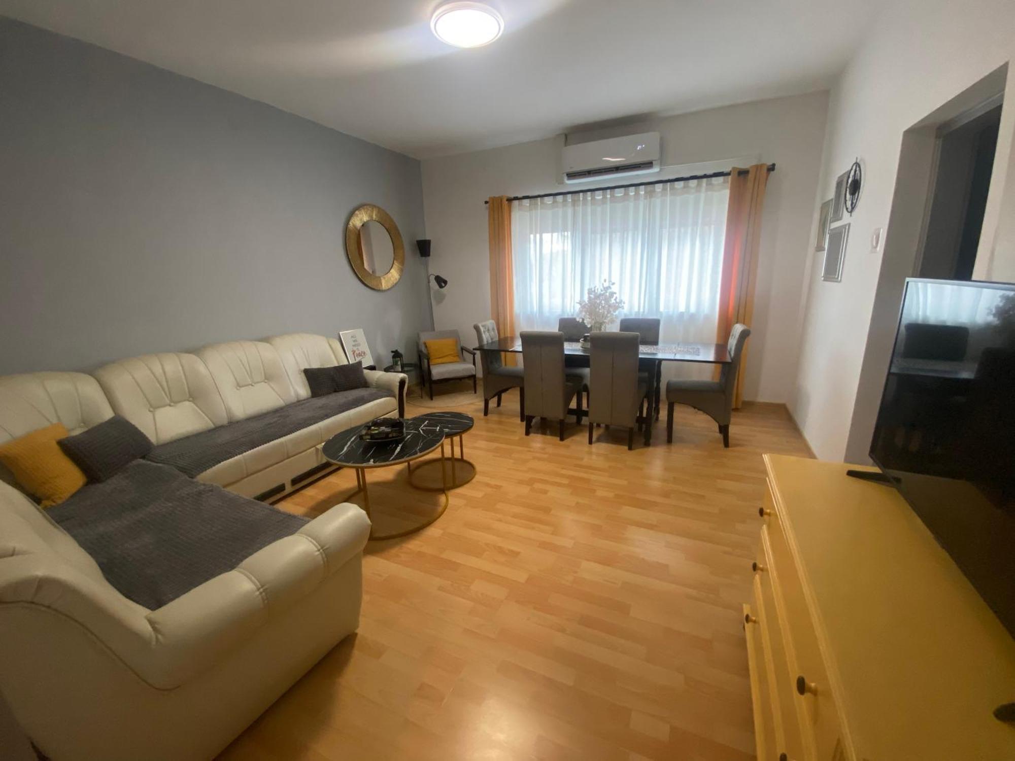 Apartman El Ogulin Exteriér fotografie